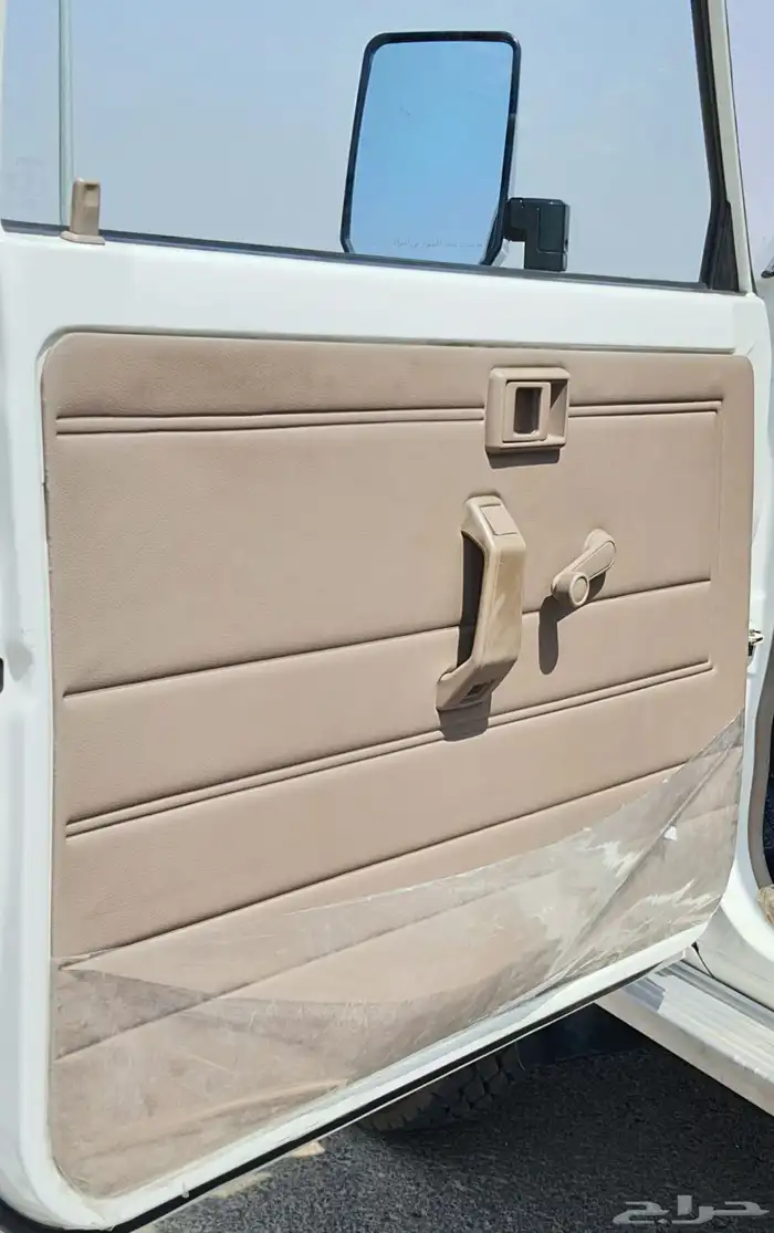 جيب ربع مخزن 2005 38