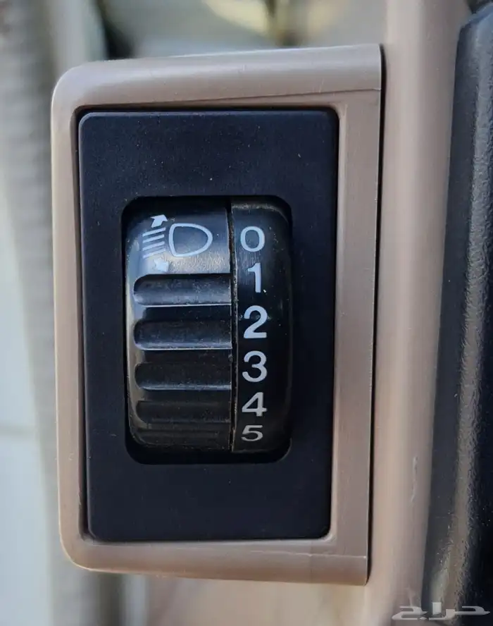 جيب ربع مخزن 2005 19