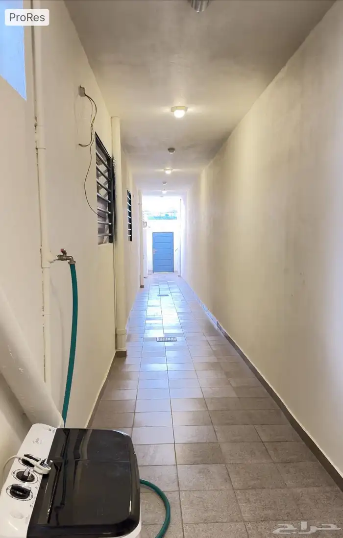 غرفة استوديو مؤثث للاجار - ابها حي الزهور 2