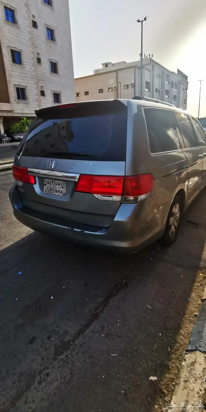 هوندا اوديسي مستعملة مو مفحوصة و ما معها استمارة على السوم 1