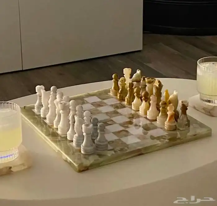 شطرنج رخام طبيعي متوفر بعده مقاسات 7