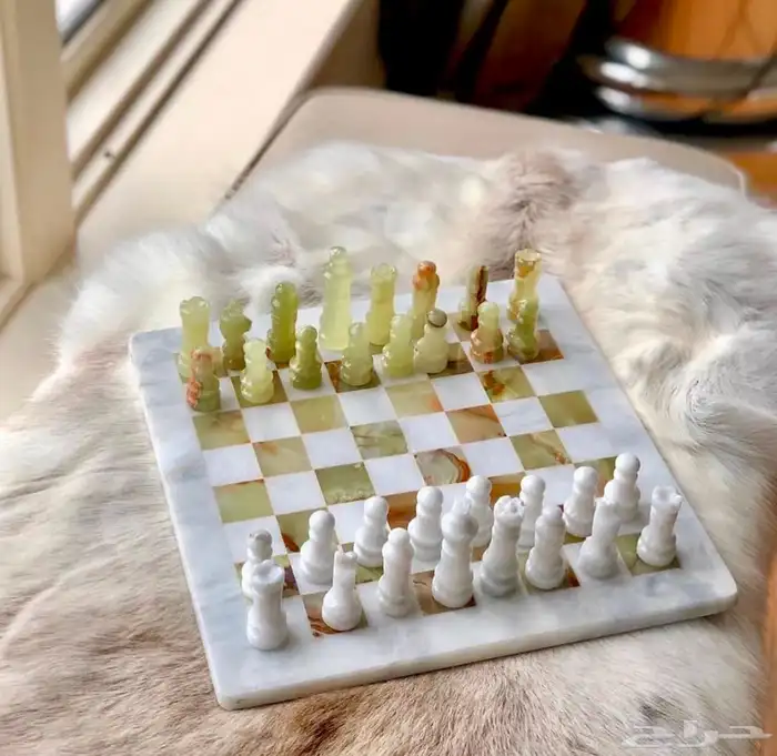 شطرنج رخام طبيعي متوفر بعده مقاسات 1