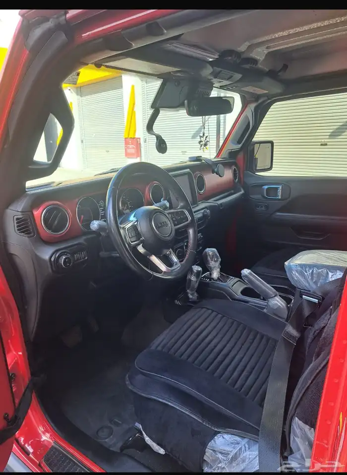 للبيع سيارة جلاديتر روبيكون 2021 ولوحتها مميزه 11