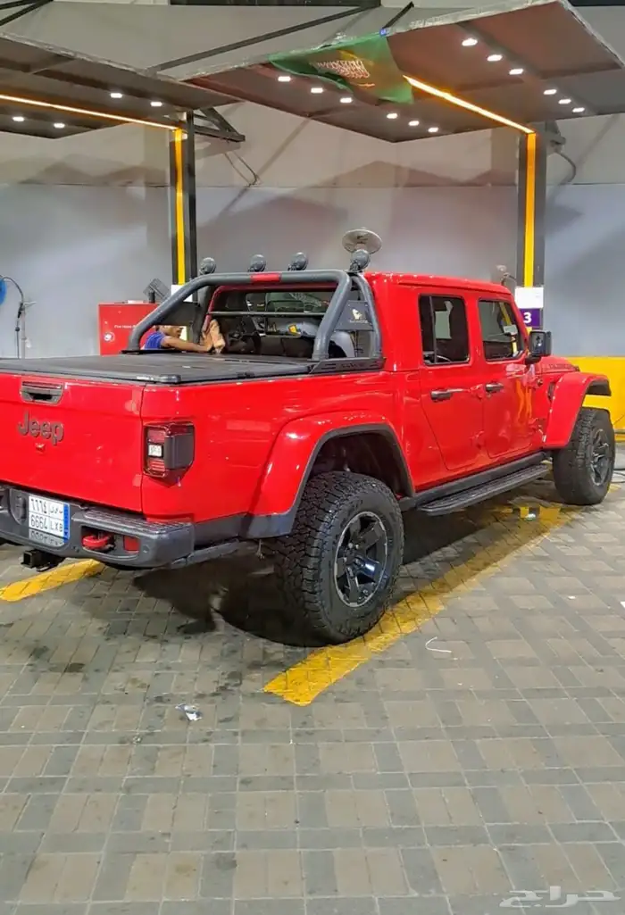 للبيع سيارة جلاديتر روبيكون 2021 ولوحتها مميزه 2