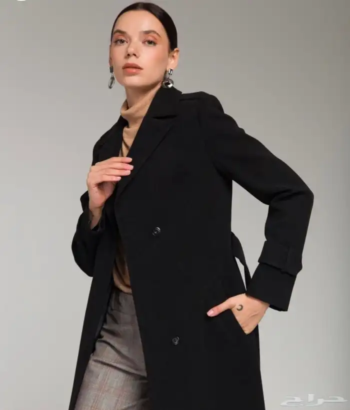 بالطو اسود جديد لم يتم الاستخدام 2