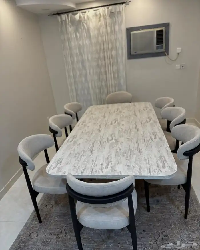 تفصيل طاولات حسب الطلب 9