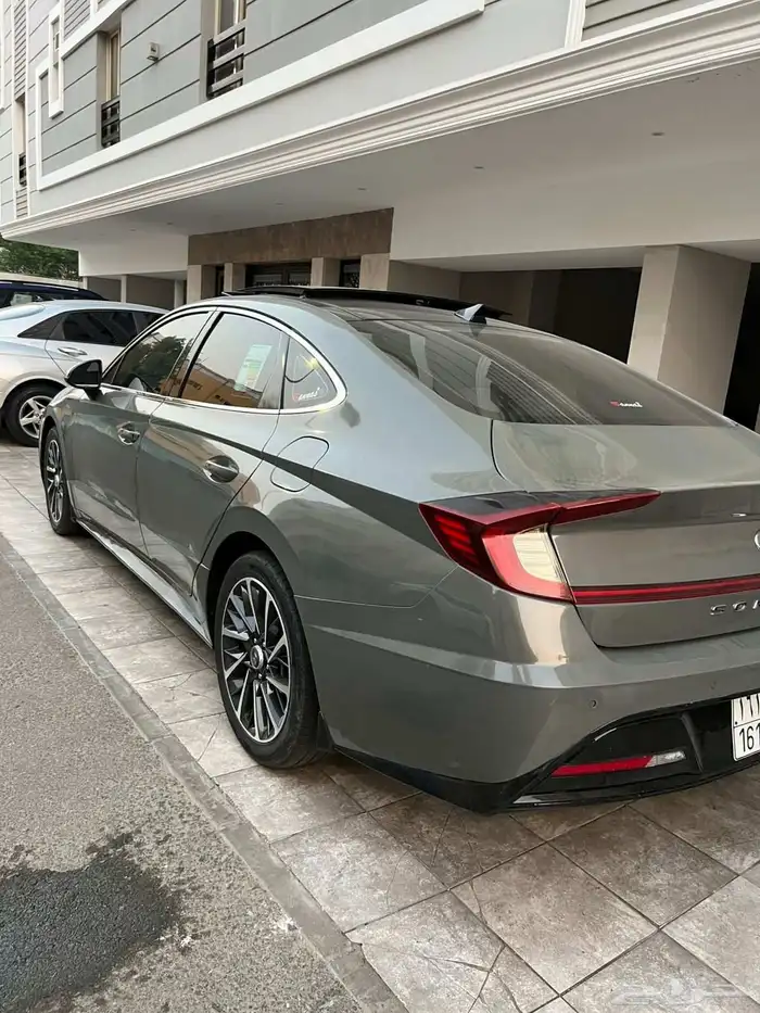 هونداي سوناتا 2023 نص فل 4