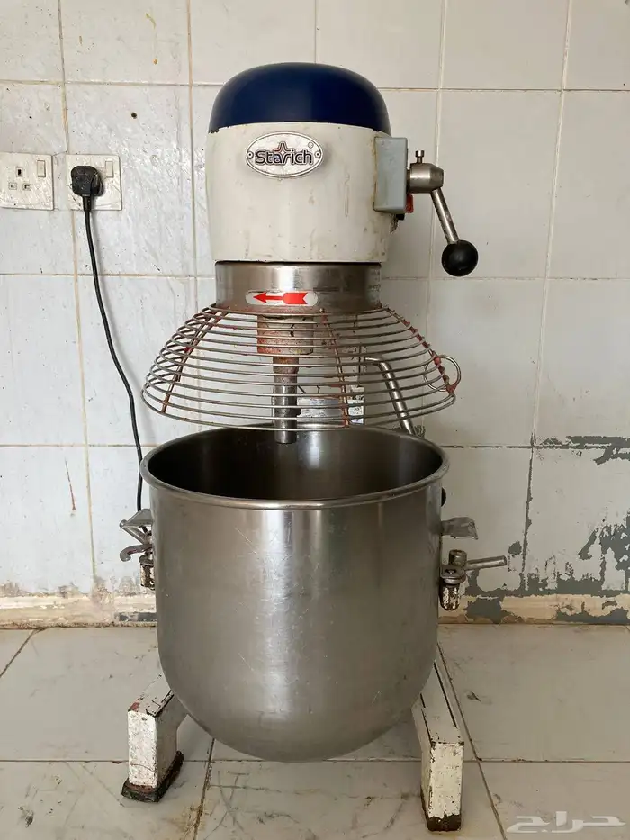 عجانه حلويات وثلاجه فريزن 0