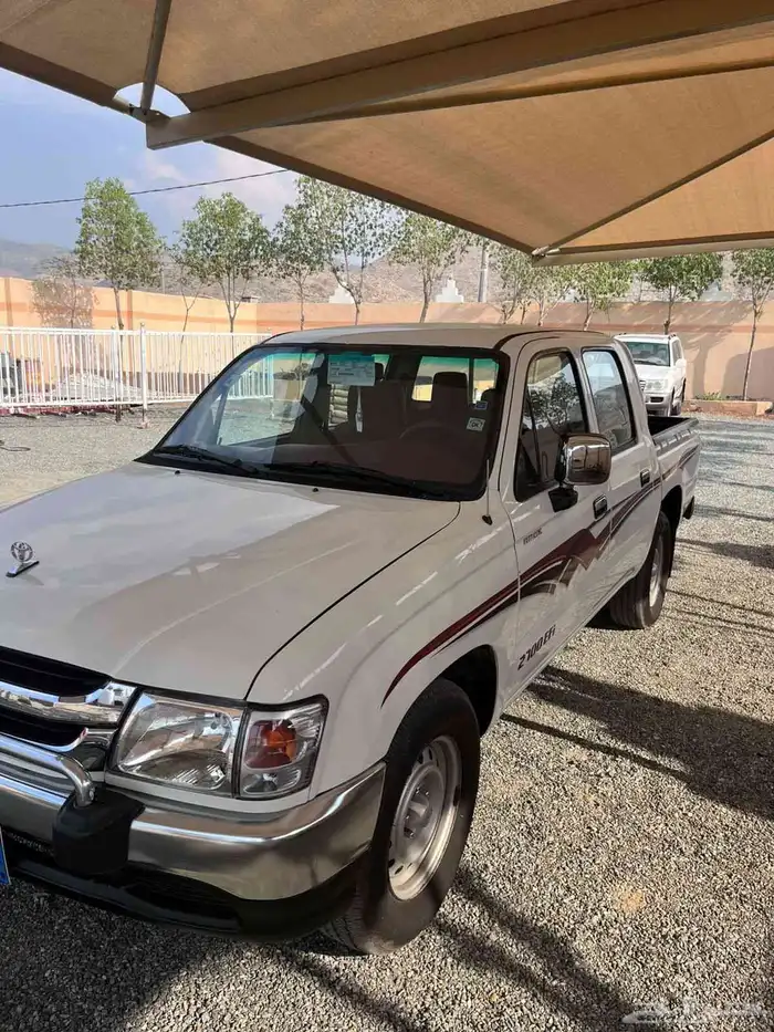 هايلوكس 2005 غمارتين نظيف للبدل 0