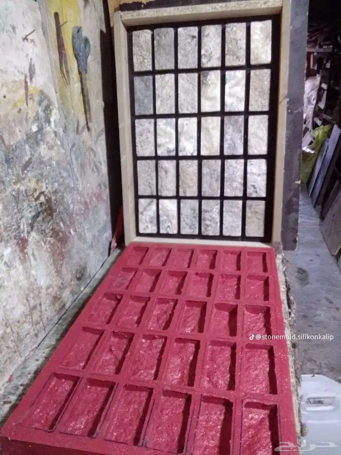 تصنيع قوالب سلكون ربل ديكورات ولحجر 22