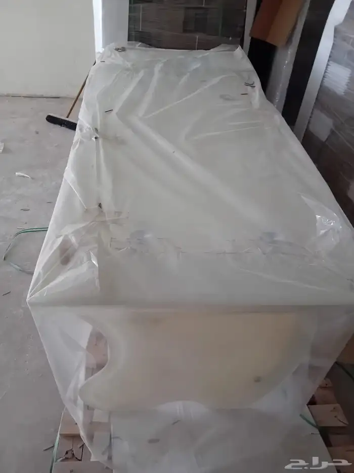 مكتب ممتاز باحاله جديديه شبه جديد 2