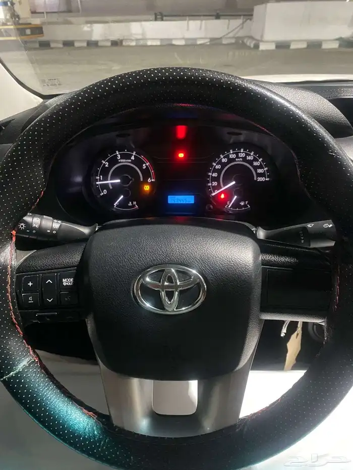 هايلكس 2022 GL ديزل 8