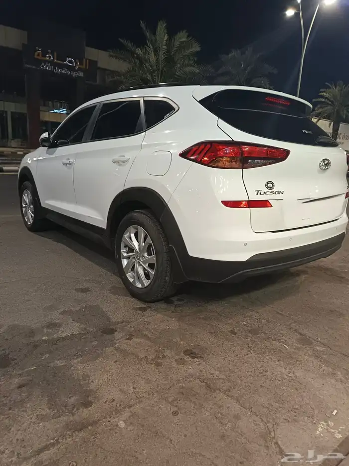 سياره توسان نص فل 2021 6