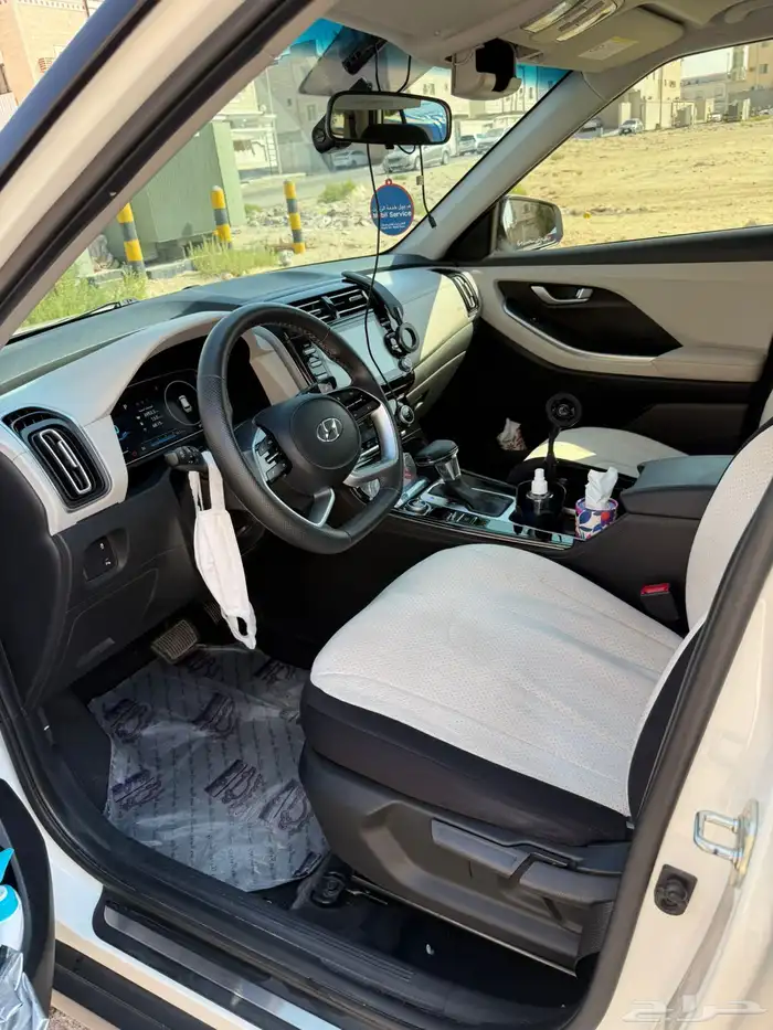 كريتا جراند 2023 (ثلاث صفوف مقاعد) 10