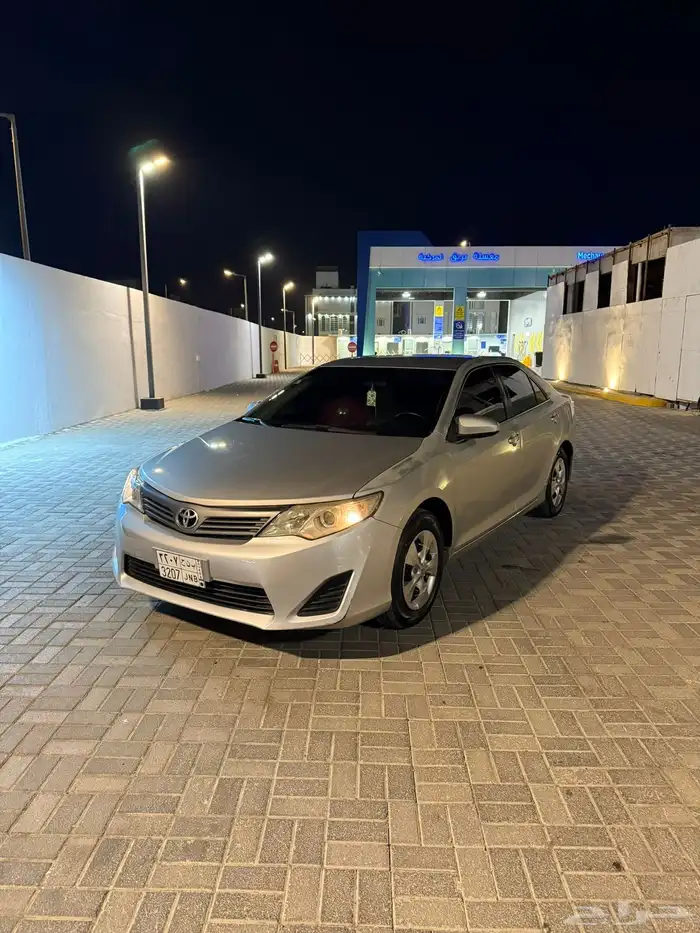 كامري 2012 للبيع 2