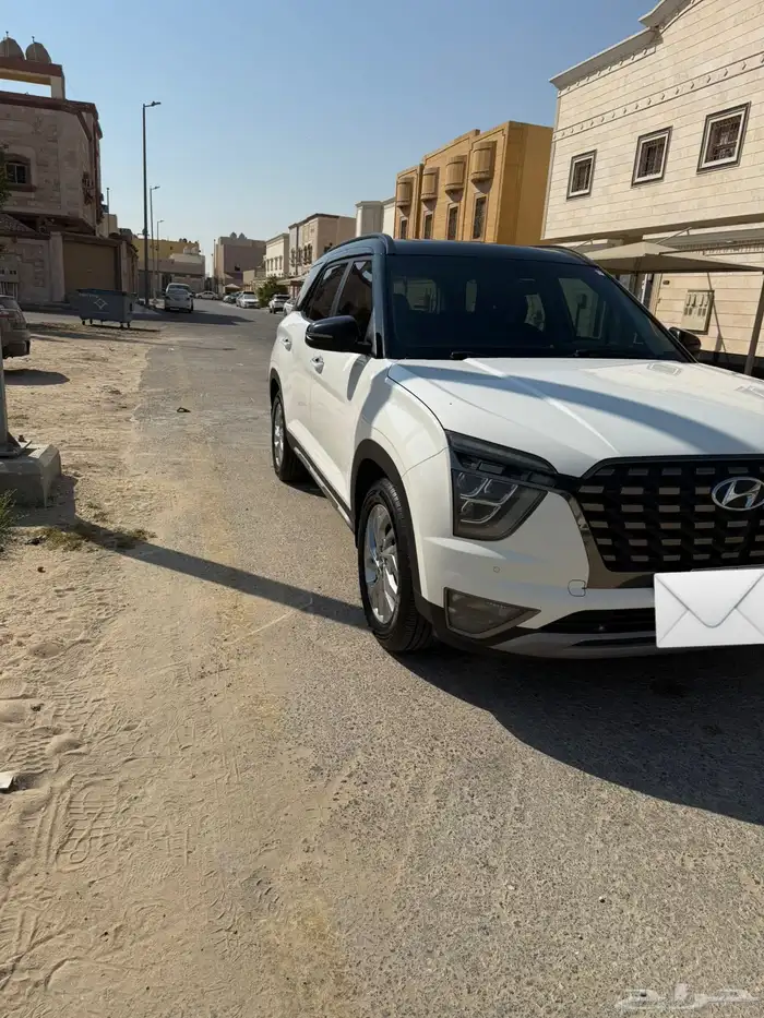 كريتا جراند 2023 (ثلاث صفوف مقاعد) 5