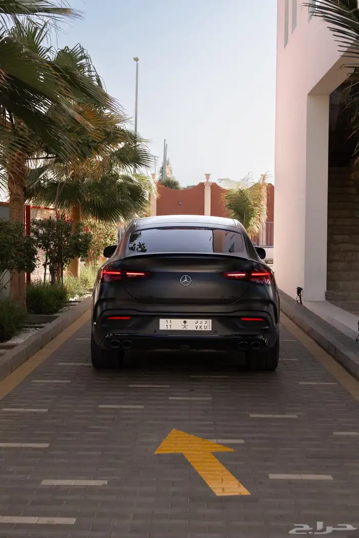 للبيع مرسيدس 2024 GLE53 شبه جديد 3
