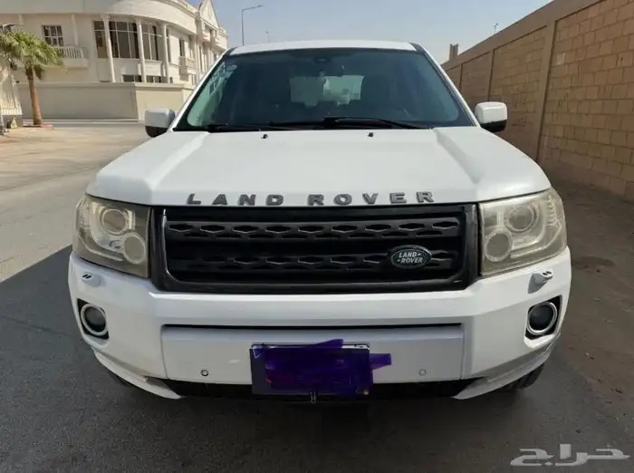 لاند روفر LR2 طراز HSE الفاخر فل كامل 2015 0