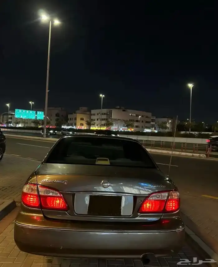 نيسان مكسيما 2004 2