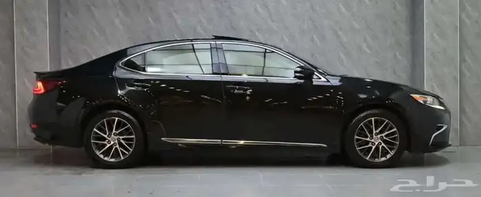 لكزس ES 5