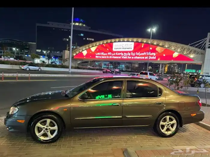 نيسان مكسيما 2004 3