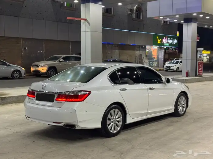 هوندا اكورد 2016 3