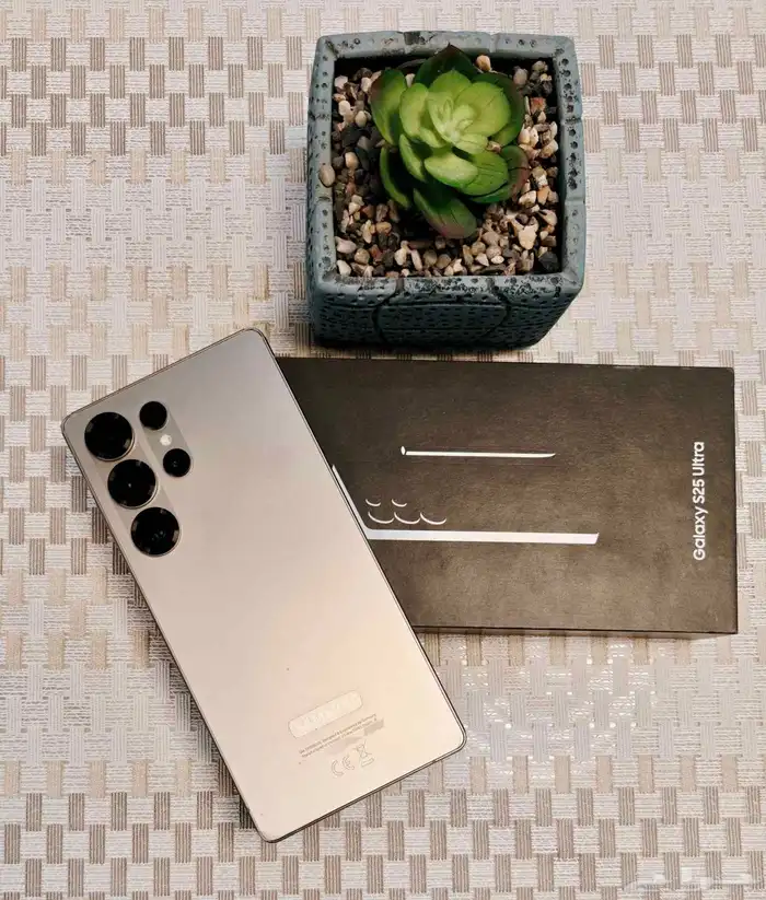 اس 25 ألترا - S25 Ultra 0