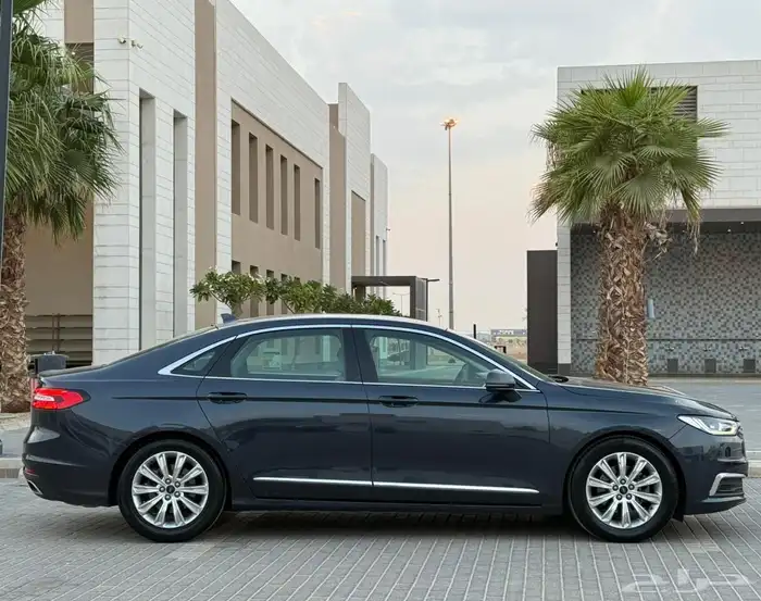 فورد تورس 2022 للمستخدم الحد 67 الف 22