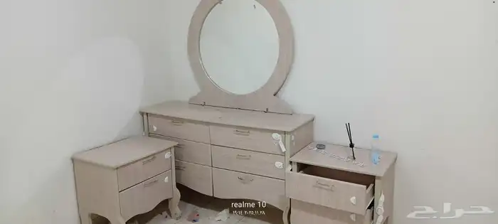 طقم كناب تسريحه دولاب 1