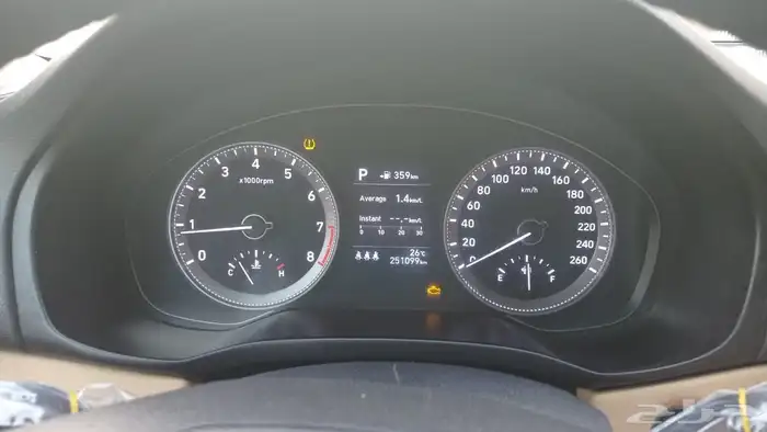 ازيرا 2018 بنزين 6 سلندر 12