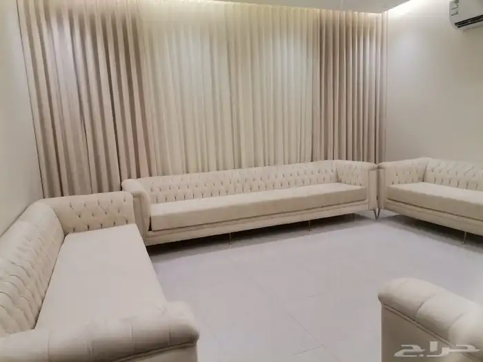 كنب جلسات طقم تفصيل تنجيد و ستائر وفي 3