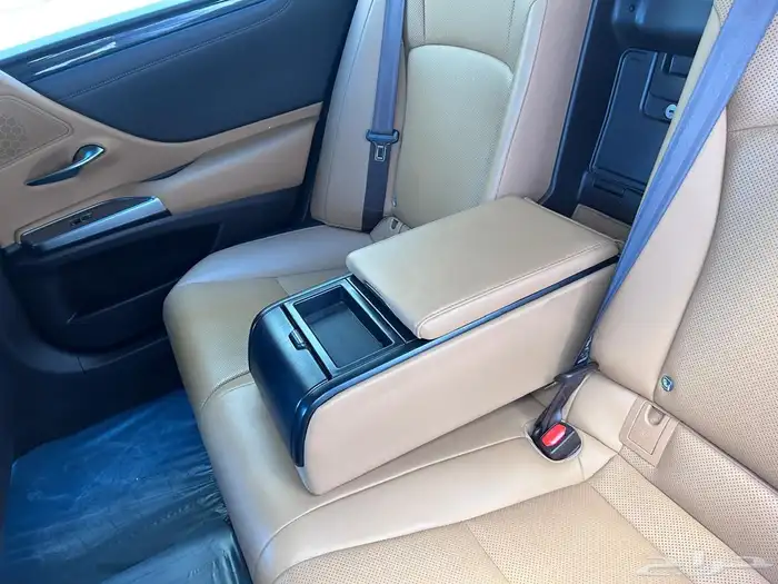 لكزس 2021 ES250 ممشى 63 الف نص فل 21