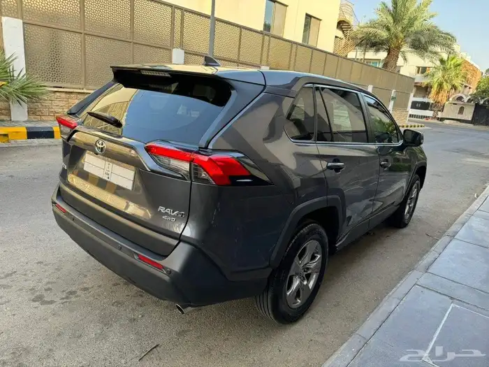 راف فور بنزين دبل ممشي 30 الف بحالة الوكالة 8