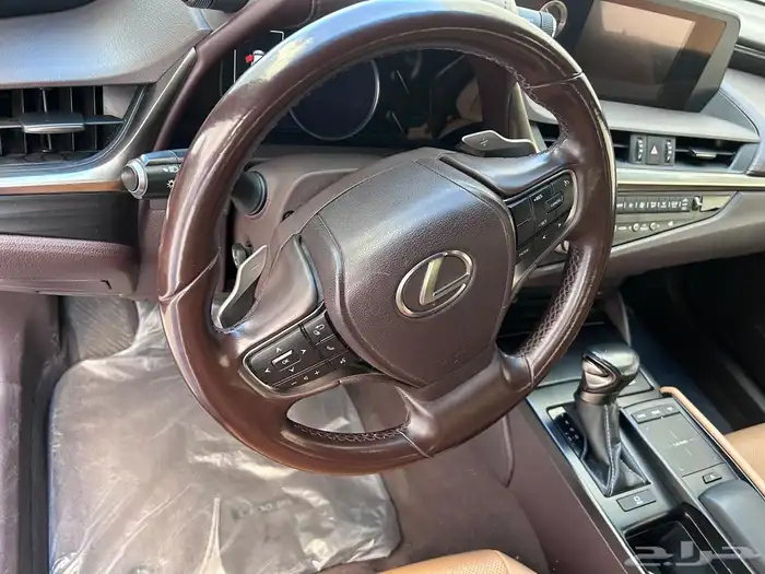 لكزس 2021 ES250 ممشى 63 الف نص فل 42