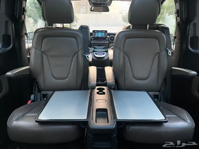 مرسيدس V250   موديل 2022 38