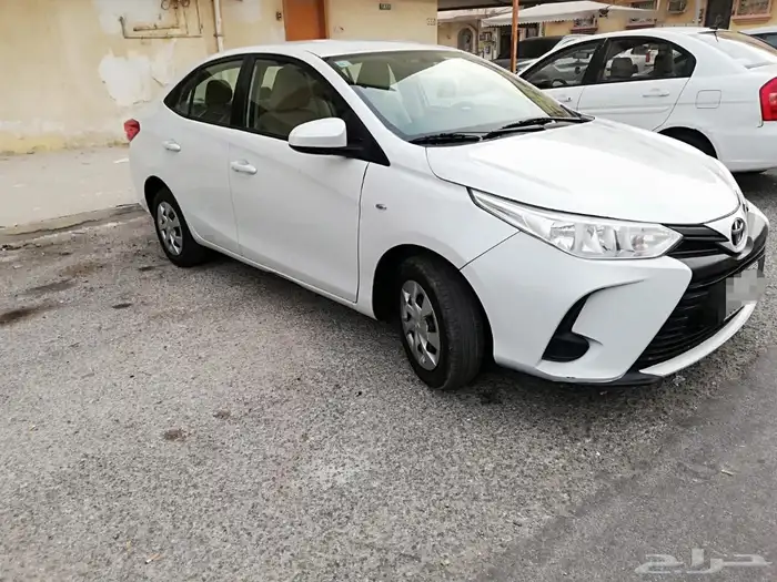 تويوتا يارس 4