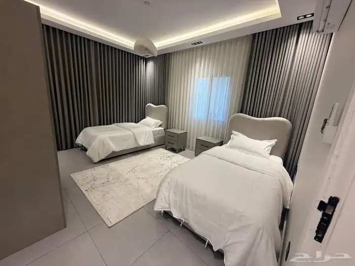 شقة للايجار حي الزهراء 17