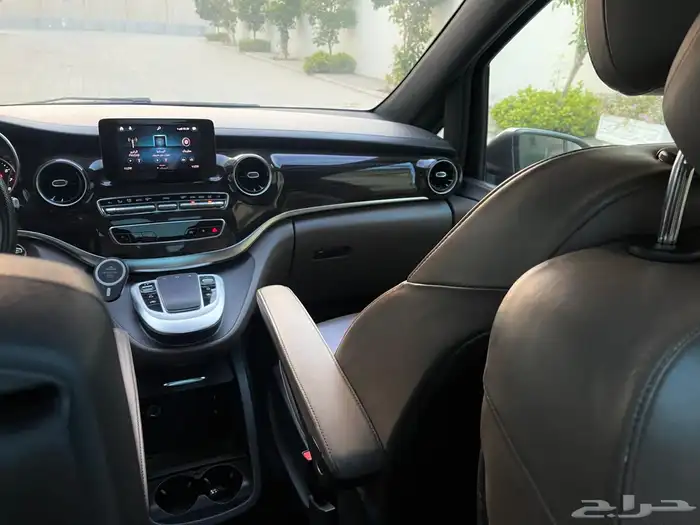 مرسيدس V250   موديل 2022 46