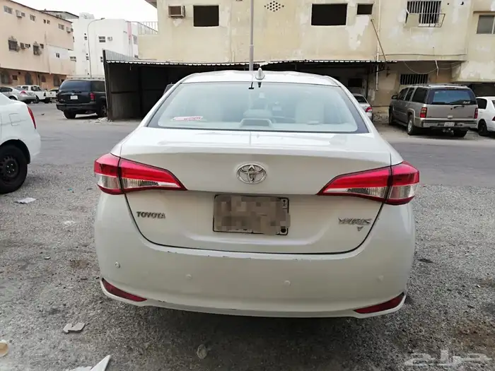 تويوتا يارس 12