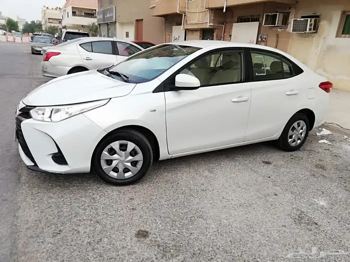 تويوتا يارس 1