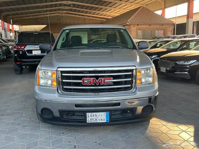 جي ام سي سييرا 2013 - عداد 38 الف فقط .. 2