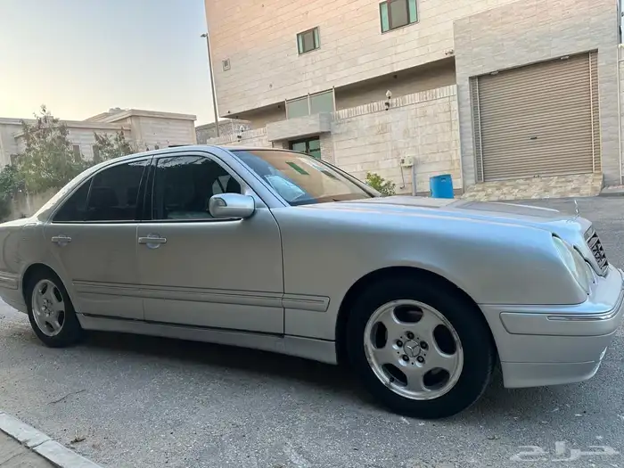 للبيع مرسيدس ابو عيون مديل 2001 2