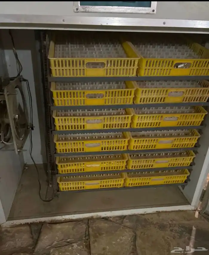 فقاسه اوتماتيك 1