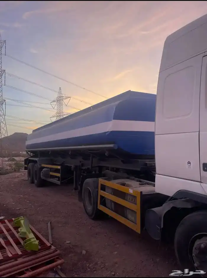 تريله تانكي ماء للايجار 1