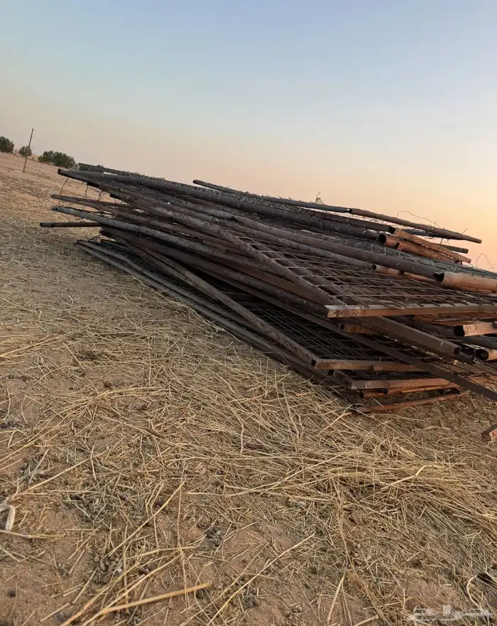 شبوك ومطاره ومعالف ومظلات للبيع 4