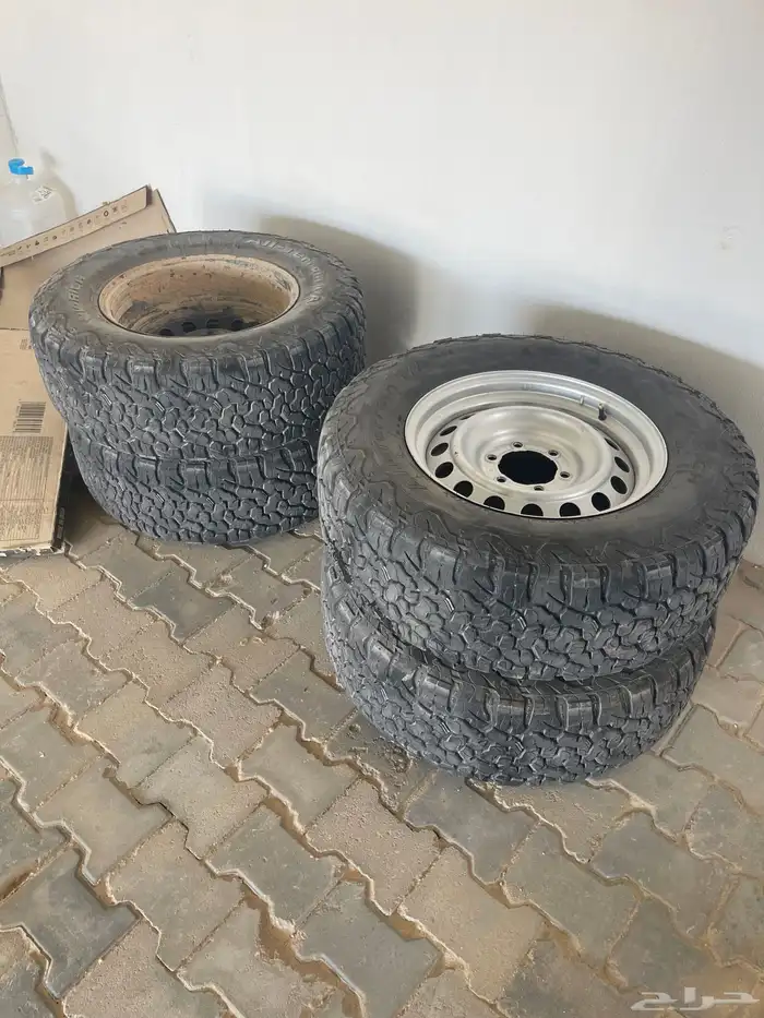 كفرات نص حجري شبه جديد جنوط هلل يباني بالختم جديدالموقع الا 0