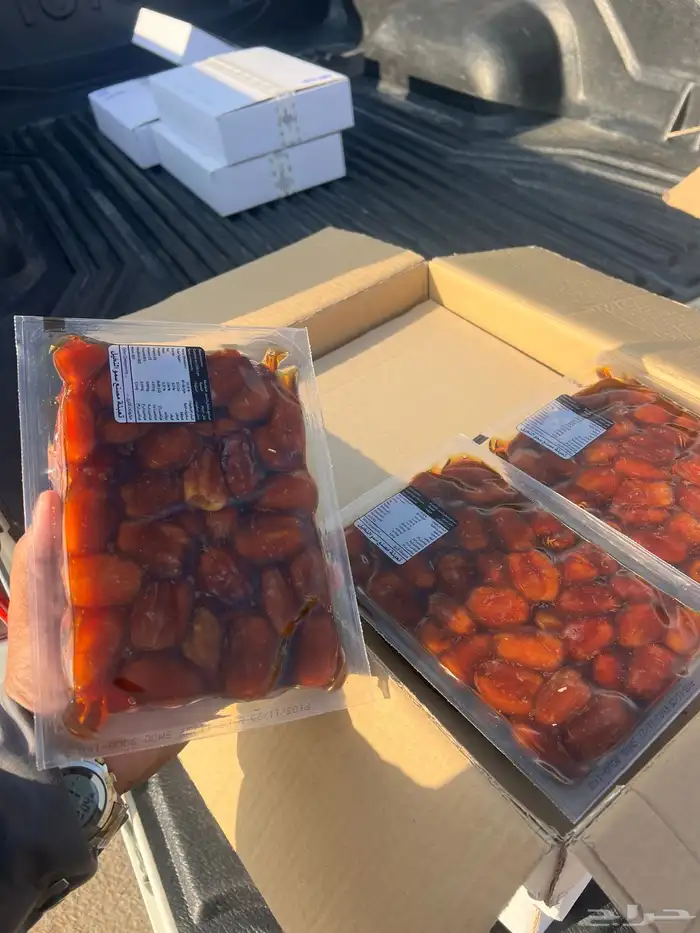 تمر اخلاص مكبوس 8 كيلو 6