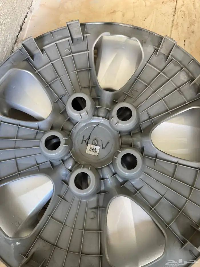 طيس مستعمل تويوتا وكيا اصلي 10