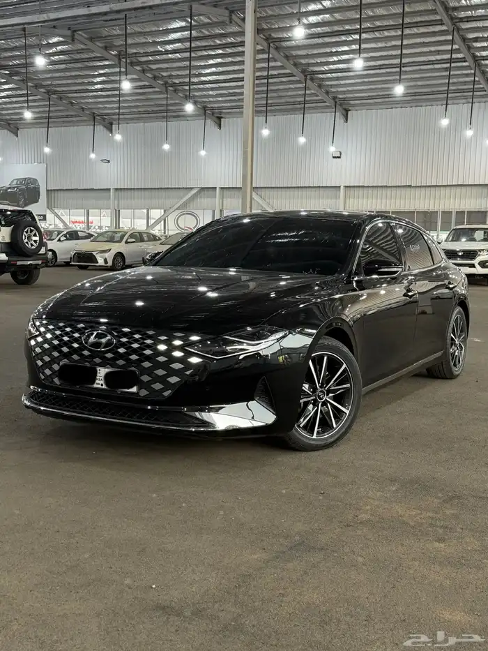 ازيرا 2022 6سلندر بدي وكاله 0