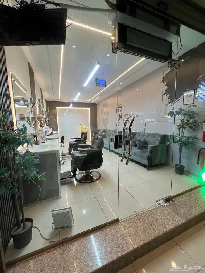 حلاق في الخبر الشمالية للتنازل 2